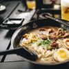 Terletak di bagian utara Jepang, Hokkaido memiliki ragam cita rasa ramen (My Eastern Hokkaido). Terletak di bagian utara Jepang, Hokkaido memiliki ragam cita rasa ramen (My Eastern Hokkaido).