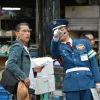 Ketika terdapat barang yang hilang, pengunjung dapat menanyakan ke polisi sekitar Ketika terdapat barang yang hilang, pengunjung dapat menanyakan ke polisi sekitar