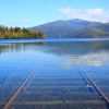Rel yang terendam di Danau Shikaribetsu (Visit Hokkaido) Rel yang terendam di Danau Shikaribetsu (Visit Hokkaido)