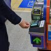 Gerbang tiket di stasiun bawah tanah Fukuoka Jepang Uji Coba pembayaran transportasi publik dengan kartu kredit