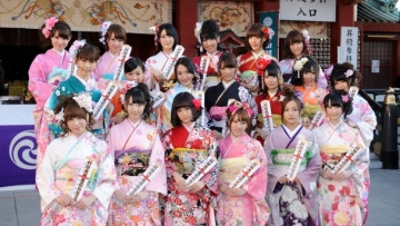 jepang_matsuri_seijin_shiki_akb48