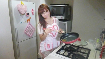 tomomi kasai 10.000 yen 002