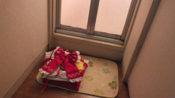 bathroom cosplay - main