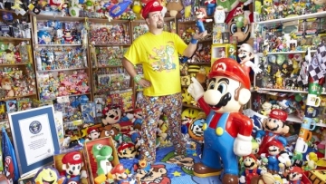 biggest-game-memorabilia-collection-top630