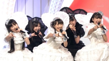 momoiro clover z - kohaku 001