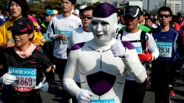 tokyo-marathon-japan-goofiest-costumes-2