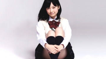 Haruka-Shimazaki-Named-One-of-The-Most-Beautiful-Faces-in-The-World-620x400