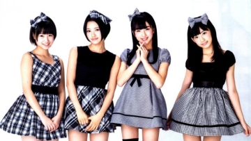 HKT48-Introduces-Double-Handshake-Event-620x400