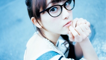 matsui-rena-glasses-1