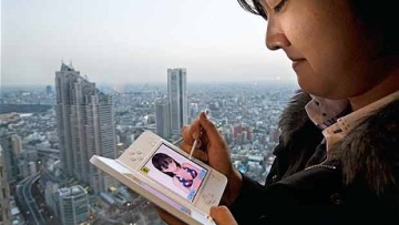 111211STELPlus04_2078584c