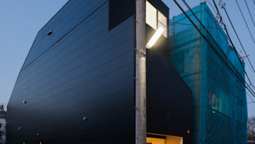 House-in-Fukasawa-by-LEVEL-Architects (1)