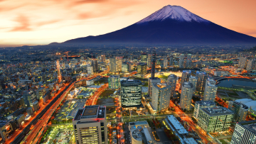 Japan_Yokohama-view-of-mt-fuji