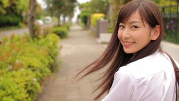 akari-uemura-greeting