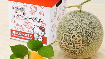 hello-kitty-melon (1)