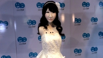 Yuki-Kashiwagi-Robot-01