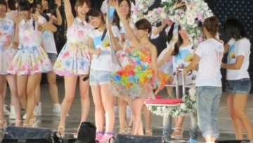 Yuko-Oshima-Graduates-AKB48-01