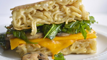 sandwich ramen