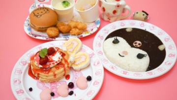 hello kitty food court (1)