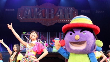 AKB48-Teams-Up-with-Saga-City-to-Battle-Declining-Birthrates-620x400