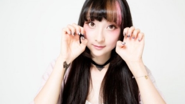 RinRin-Doll-Makeup-Tutorial-14-92A0089-600x400