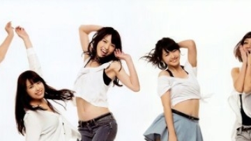 aramajapan_yes_jump_cutie_queens_banana_bread-e1411272739494