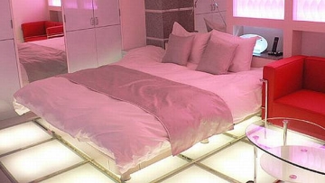 love hotel japan
