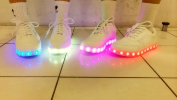 1a img-led-shoes-wego-01