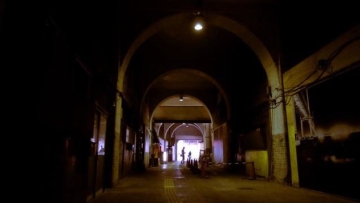 Japan's Scariest-Looking Train Stations (15)