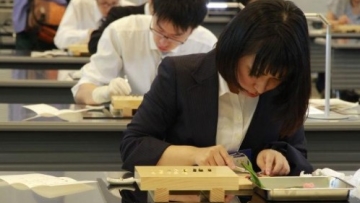 Ujian Para Dokter Bedah Magang Ini Dilakukan Dengan Sushi dan Origami Miniatur