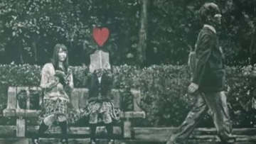 Ini bukan adegan film live-action, tapi animasi dari lukisan di papan tulis!