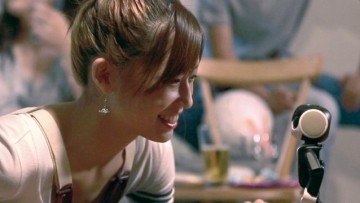 RoboHon, robot smartphone keren yang akan diluncurkan tahun 2016 di Jepang (1)