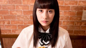 Akari Hayami kembali tampil dalam Ms. Koizumi Loves Ramen Noodles SP (2)