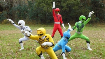 Seri Super Sentai terbaru, Doubutsu Sentai Zyuohger, memiliki tema hewan (1) Seri Super Sentai terbaru, Doubutsu Sentai Zyuohger, memiliki tema hewan (1)