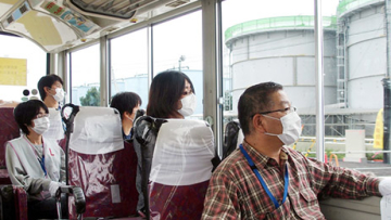 Pembangkit listrik tenaga nuklir di Fukushima kini menjadi tujuan wisata yang populer