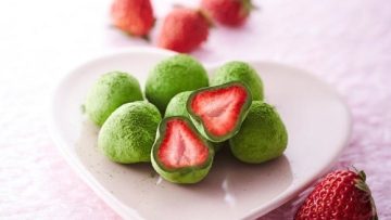 Stroberi Matcha Ochame Itohkyuemon copy