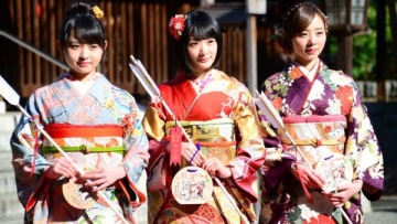 Upacara Hari Datangnya Kedewasaan dirayakan oleh 3 anggota Nogizaka46 (1)