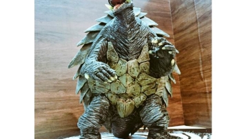 Sugoi! Ini Bukan Figure, Tapi Kue Kaijuu Yang Siap Menyerang Perut Kalian!