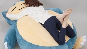 Tempat tidur Pokemon Snorlax yang lucu ini akan membuat tidur makin nyenyak