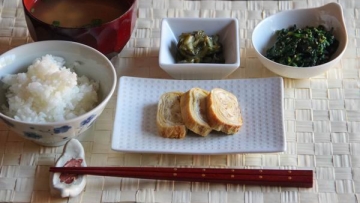 Tim peneliti Jepang Melewatkan sarapan bisa meningkatkan resiko perdarahan otak