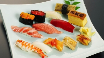 2 cara memesan sushi 2