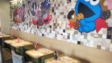 Kafe Sesame Street Kini Telah Dibuka di Harajuku (1)