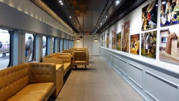 Genbi Shinkansen, Kereta Jepang Yang Dihiasi Karya Seni (7)