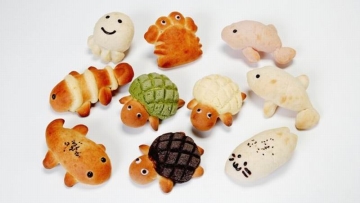 Kyoto Aquarium Sajikan Roti Berbentuk Hewan Laut Imut (1)