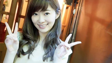 Rino Sashihara Tampil Berani di Sampul Majalah Terbaru