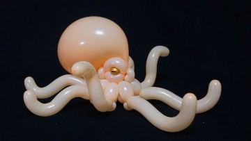 Seniman Jepang Ubah Balon Menjadi Aneka Hewan Unik (1)