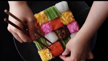 Sushi Mosaik, Hidangan Jepang Beraneka Warna Menggugah Selera