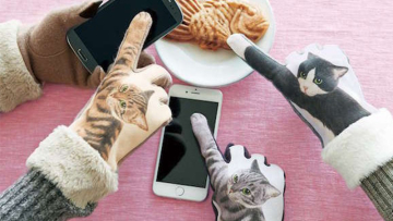 kawaii-sarung-tangan-ini-membuat-pengguna-menunjuk-seperti-kucing