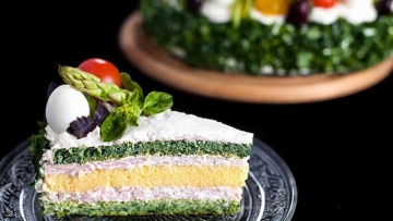 kafe-di-jepang-sajikan-aneka-kue-salad-sayuran-1