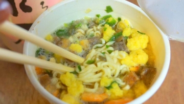 wah-sake-mie-instan-sedang-tren-di-jepang-bagaimana-rasanya-ya wah-sake-mie-instan-sedang-tren-di-jepang-bagaimana-rasanya-ya
