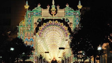 kobe-luminarie-festival-cahaya-untuk-mengenang-gempa-dahsyat-tahun-19952